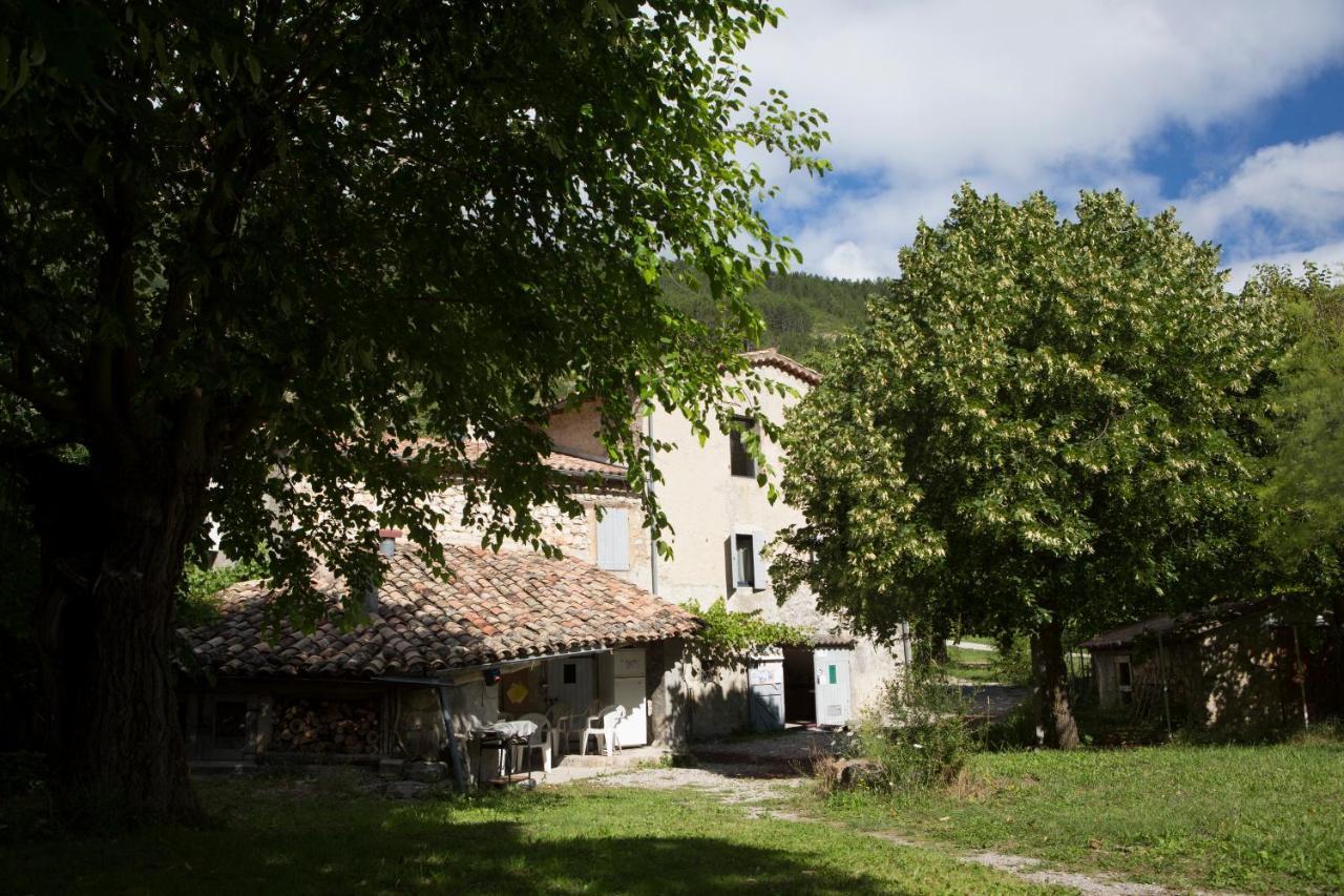 Le Moulin Bed and Breakfast Pradelle Buitenkant foto